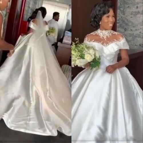 Plus Size Wedding Dresses 2021 Sheer Neck Capped Lace Appliques Satin Modest Wedding Dress Count Train Country Bridal Gowns