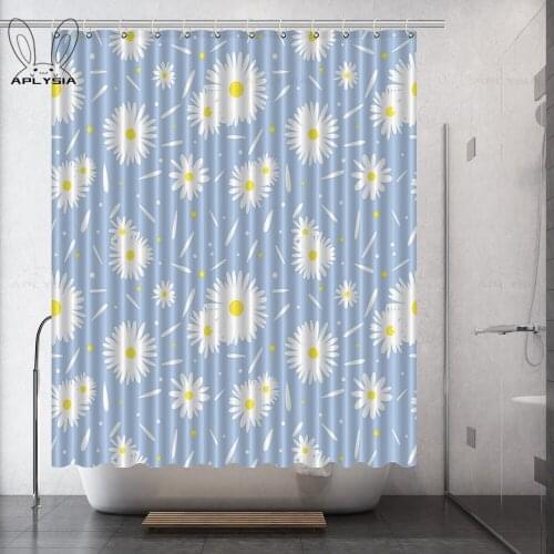 Daisy Cartoon Red Chrysanthemum White Chrysanthemum Polyester Fabric Shower Curtain for Bathroom with Plastic Hooks