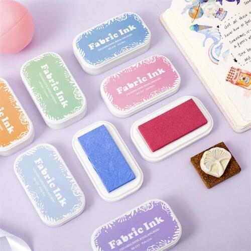 35 Colors Cute Fashion Cloth Oil Based For DIY Craft Rubber Stamps For Ink Pad Fabric Wood Paper Wedding Gift Finger Print