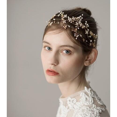 Romantic Sweetheart Bridal Headdress 3-strand Alloy Chain Crystal Flower Headband for Wedding Perform Studio Travel O351