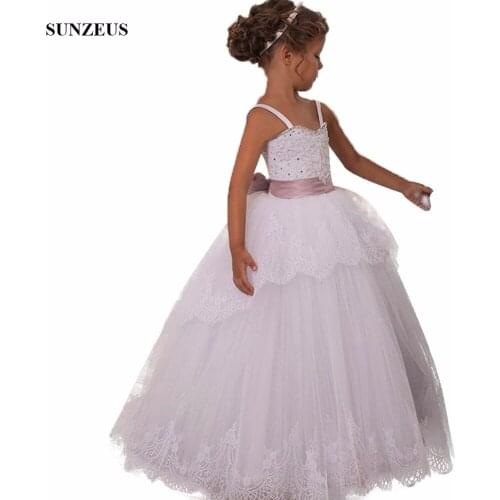 Ball Gown Spaghetti Straps Flower Girl Dresses Beaded Sweetheart Neckline Appliques Lace Girls Party Gowns Long Tulle FLG091