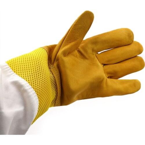 A Pair of Protective Beekeeping Gloves Net Goatskin Bee Keeping Vented Long Sleeves beekeeping equipment and tools