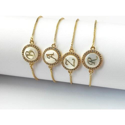 1PCS New Trendy 26 Letters Bracelets For Lady Jewelry shell Charms micro pave Crystal Cubic Zircon CZ Bracelet BG337
