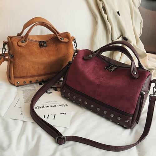 Chuwanglin Matte leather Women Top-handle Shoulder Bags Rivets High Quality Leather Female Large capacity Tote Bags D63005