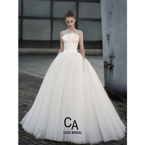 Ruched elegant strapless wedding gowns satin tulle sweeping train ivory bridal dresses custom made plus size princess dress