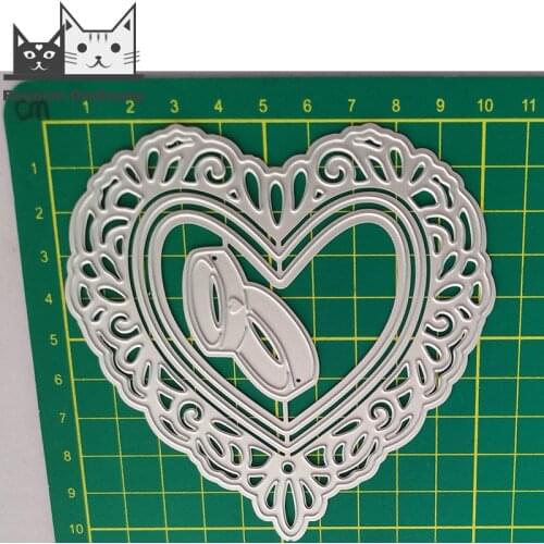 Reunion Heart Border Metal Cutting Dies Decorative Scrapbooking Steel Craft Die Cut Embossing Paper Cards Stencils New
