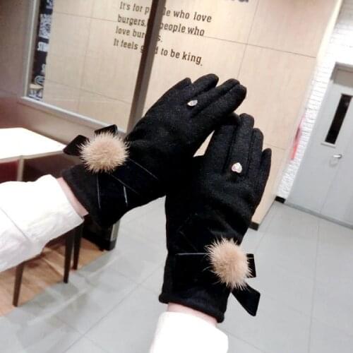 Mink Hair Ball, Gold Velvet Bow, Cashmere Gloves, New Korean Version of Winter Warmth and Thick Touch Screen Gloves for Women