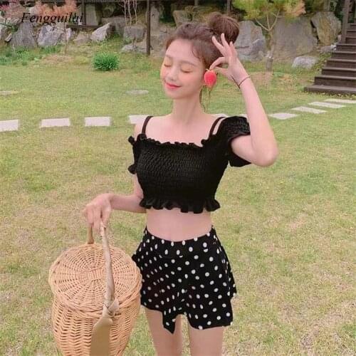 Fengguilai Swimwear With Ruffles