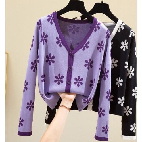 Ladies' spring the new fashion show thin knitting cardigan v-neck small coat fat younger sister render sweater coat