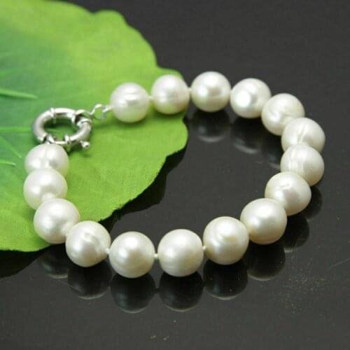 Natural 9-10mm White Akoya Freshwater Cultured Pearl Bracelet 7.5" AA