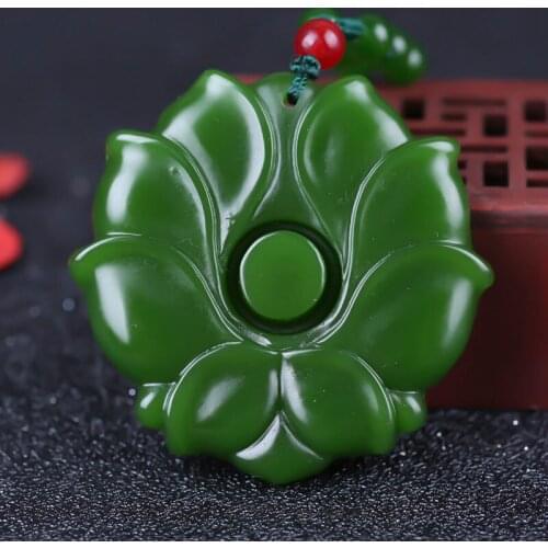 CHINESE GREEN JADE FLOWER PENDANT NECKLACE CHARM JEWELLERY FASHION ACCESSORIES HAND-CARVED MAN WOMAN AMULET