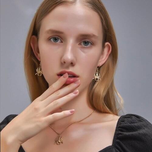 New Set Simple Hip-hop Spider Necklace Pendant Spider Earrings Halloween Set Decoration Trend Accessories