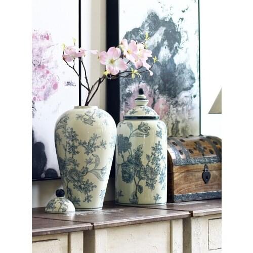 Chinese Flower Pattern Jingdezhen Porcelain Ginger jar Antique Blue And White Porcelain Vase Living Room ceramic temple jar