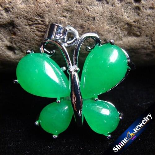 Wholesale Beautifully Butterfly shape Green Emeralds stone Pendant beads jewelry Free shipping