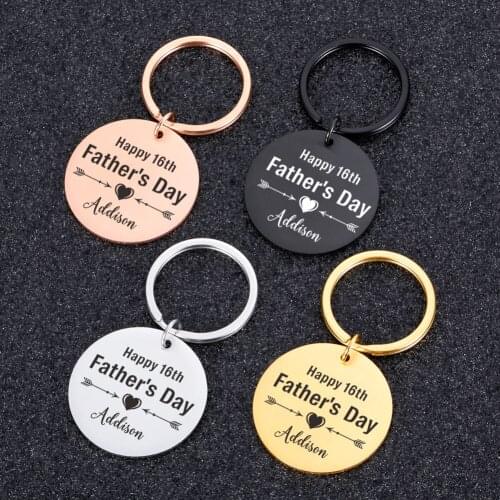 Family Custom Keychain Personalized Dad Mom Name Keychains Mothers Fathers Day Love Gifts for Dear Mommy Daddy Key Chain