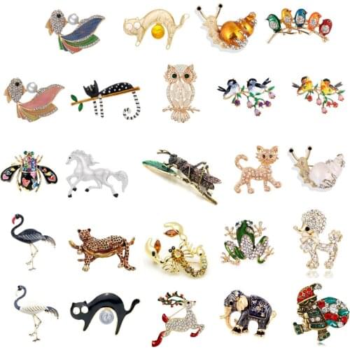 New Vintage Grasshopper Horse Bird Cat Flamingo Elephant Brooches For Women Cute Insect Brooch Pin Winter Coat Accessories Gift