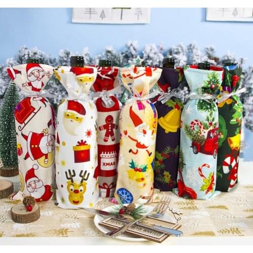 7Pcs Xmas Tree Santa Garland Wine Bottle Cover Champagne Bag Holiday Party Decor