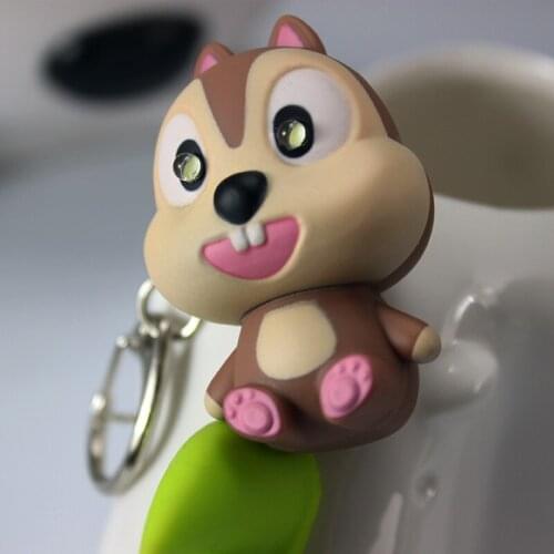 FREE SHIPPING BY DHL 200pcs/lot 2015 Plastic LED Squirrel Shaped Keychains with Sound Novelty Children Toy Keyrings