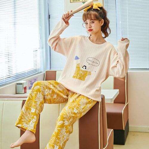 Playful Yellow Long Sleeve Women Winter Pajamas Sets Loose Cotton Homewear Cute White Leaves Pattern Women 2 Piece Set Sleepwear