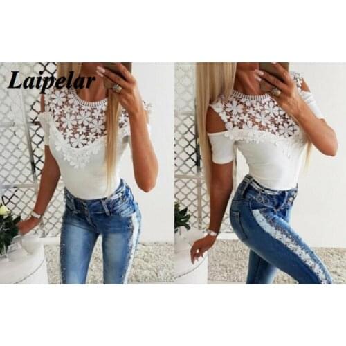 2019 summer lace flower stitching off-shoulder slim short-sleeved shirt T-shirt
