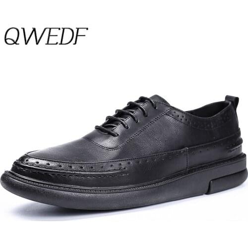 2019 New Arrival Retro Bullock Design Men Classic Business Formal Shoes Pointed Toe leather shoes Men Oxford Dress Shoes W1-36