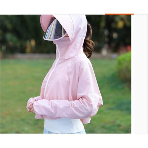 In the summer, womens arm sleeves of car drivers are protected from sun. Silk covered arms protect for Bentley car