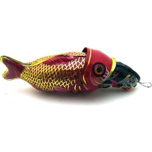 [Funny] Adult Collection Retro Wind up toy Metal Tin whale eating fish Big fish eat little fish Clockwork toy figure vintage toy