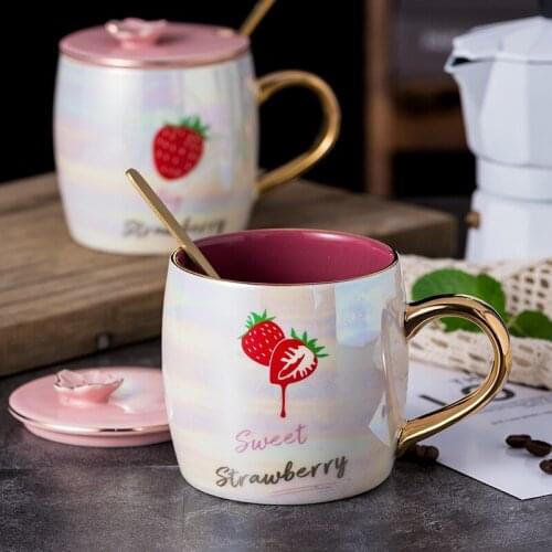 Coffee Milk Mugs with Lid and Spoon Cartoon Ceramics Strawberry Mug Cute Breakfast Cup Valentines Day Wedding Birthday Gift