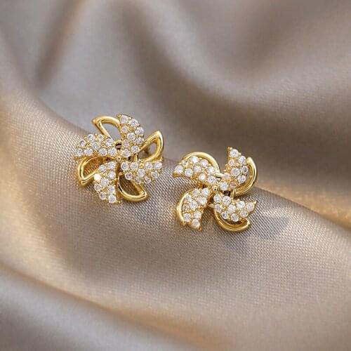 2021 New Creativity Will Turn The Windmill Golden Zircon Earrings Korean Fashion Jewelry Girls Unusual Accessories For Woman