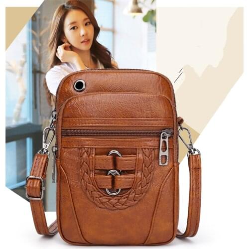 2021 new retro messenger bag womens casual light mobile phone bag fashion personality shoulder bag