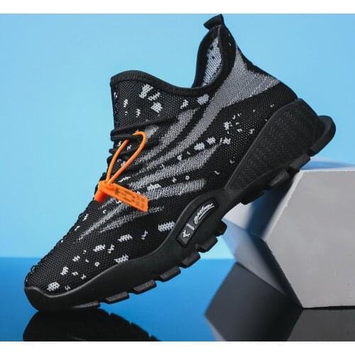 New flying woven mens shoes spring breathable mens sports shoes trend casual shoes sneakers mens shoes