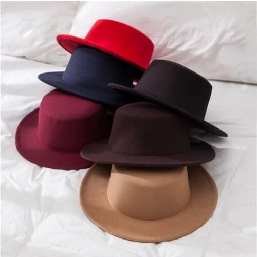 Classic Solid Color Felt Fedoras Hat Belt for Men Women Blend Jazz Cap Wide Brim Simple Church Derby Flat Top Bucket Hats