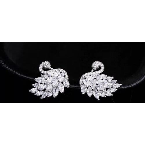 2021 New Crystal Swan Vintage Stud Earrings for Women Elegant Prevent Allergy Tassel Ear Studs Female Fashion Delicate Earrings