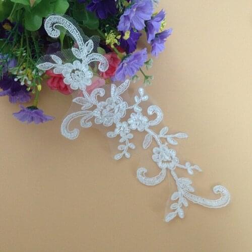 100Pcs Chemical Lace Fabric DIY Craft Boutique Embroidered Trim Wedding Lace Applique Sewing Decoration Lace Accessories