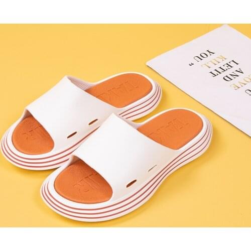 2021 Runway Slippers Women Summer Shoes Outside EVA Outdoor Slides Men Soft Thick Sole Non-slip Beach Pool Sandals Indoor Bath