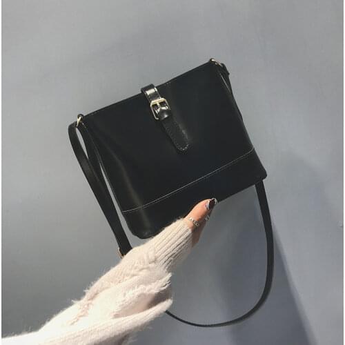 Retro Wax Oil Leather Bag Women High Capacity Bucket Shoulder Bag Crossbody Bags for Women 2020 Large Capacity Ladies Handbag
