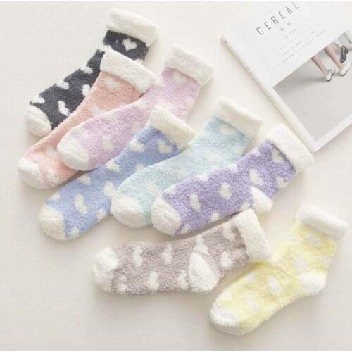 Warm Socks Lady Heart Cute Winter Thick Women Socks Fuzzy Fluffy Terry Warm Socks Casual Short Cotton Socks Female Room Socks