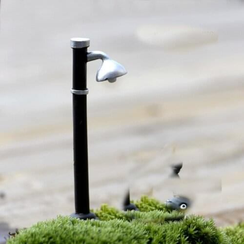 2pcs Street Light Lamp Miniatures Anitique Garden Gnomes Jardin Succulent Bonsai Terrarium DIY Ornament Resin Craft Home Decor