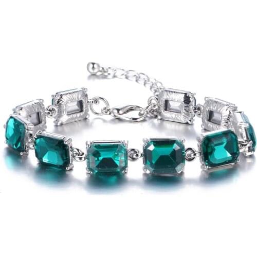 Bettyue New Arrival Geometry Shape Green AAA Cubic Zircon Simplicity Style For Ladies First Choice Bracelet In Fashion Dinner