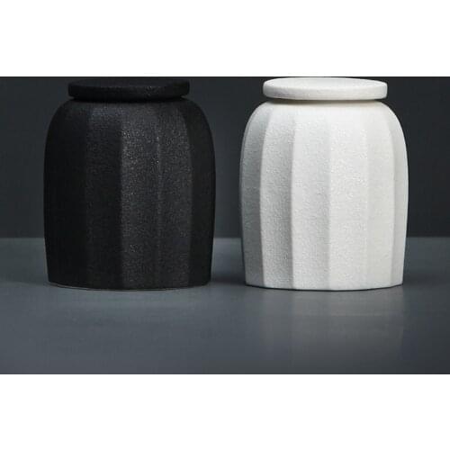 Elegant Classic Simplicity Ceramic Tea Caddy Food Spices Sealed Jar Tea Ceremony Accessories Tea Coffee Sugar Jar (Black)