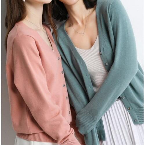 New Autumn Winter Female Cardigan Knitted V-neck Sweater Cardigan Women Loose Short Long Sleeves Slim Sweater coat A187