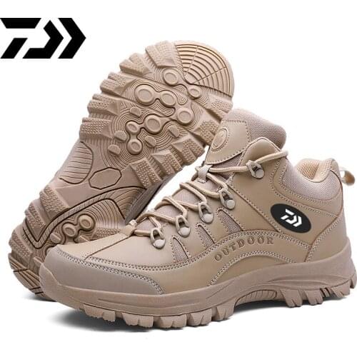 Daiwa Men Hiking Shoes Professional Waterproof Hiking Boots Tactical Outdoor Mountain FishinSneakers Boots For Hunting