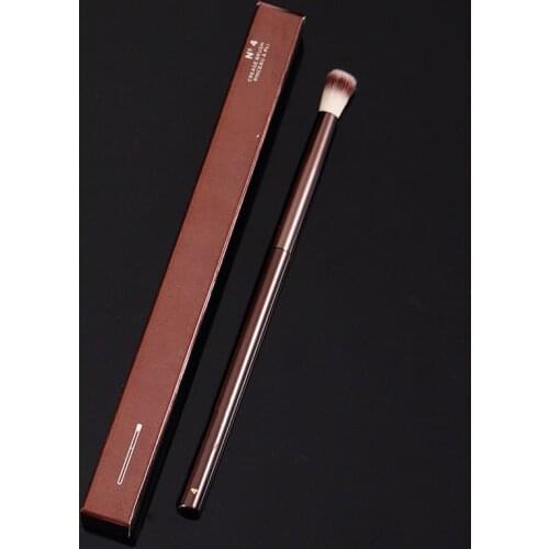 Hourglass No 4 Makeup Brushes Metal Handle Synthetic Hair Eyeshadow Nose Contouring Blending Highlight Mak Up Brush Beauty Tool