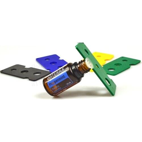 50 x Used Simply 4 Colors Multi-functional Essential Oil Opener Key Tool Remover For Stoppers Roller Balls and Caps Bottles