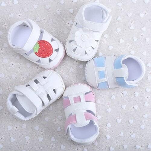 2017 new fashion Girl Slip-On Sneaker baby girl first walker Toddler Kid Comfy Polka Dots Pu Leather Baby Shoes SD11