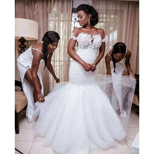 Scoop Neck Mermaid Wedding Dress Lace Beads Bridal Gowns Sheer Neck Sweep Train African Informal Party Gowns