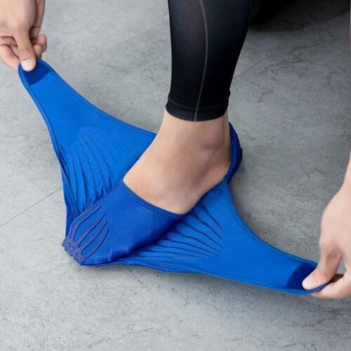 New Men and Women Aqua Shoes Outdoor Breathable Beach Shoes Lightweight Quick-drying Wading Shoes Sport Water Camping Sneakers