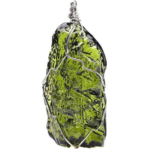 Natural Crystal Stone Moldavite Green Aerolites Pendant Energy Apotropaic Necklace Healing Reiki Crystal Stone With Leather Rope