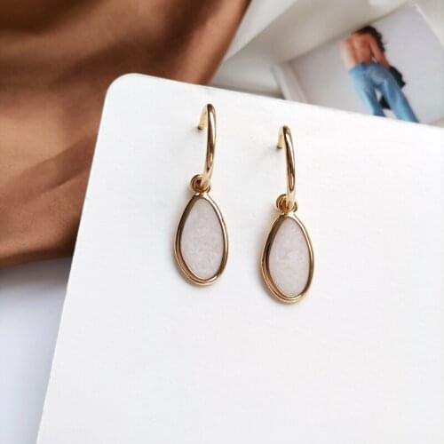 S925 needle Fashion Jewelry Dangle Earrings Pretty Design Metal Alloy Golden Plating White Drop Earrings For Women Girl Gifts