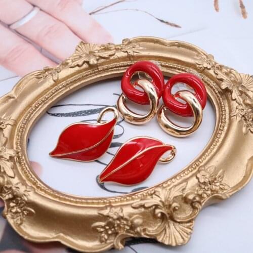 Red Enamel Earrings Leaf Circle Link Stud Earring Girls Women Gifts